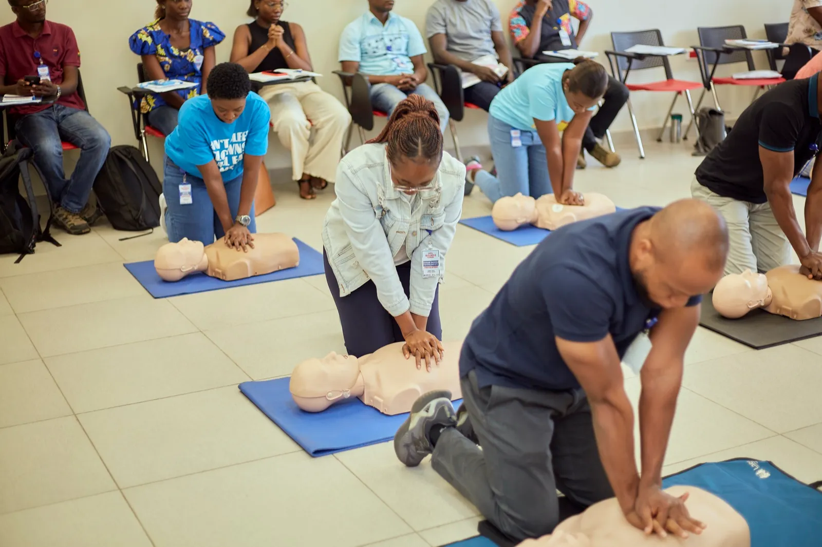 On-site emergency response training delivered at a corporate venue